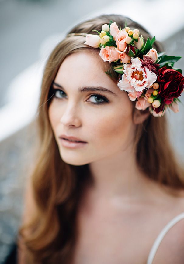Asymmetrical side floral wedding garland
