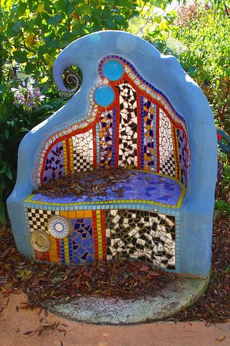 Mosaic Garden Bench how neat for the yard