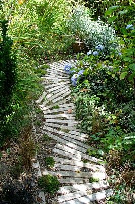 garden path