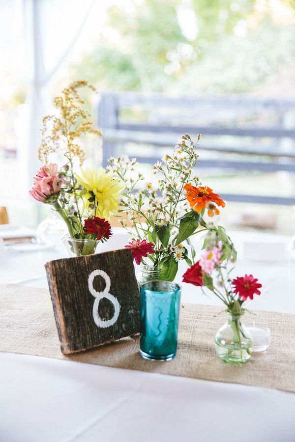 Wedding centerpiece ideas with mismatched vases and flowers wedding chicks