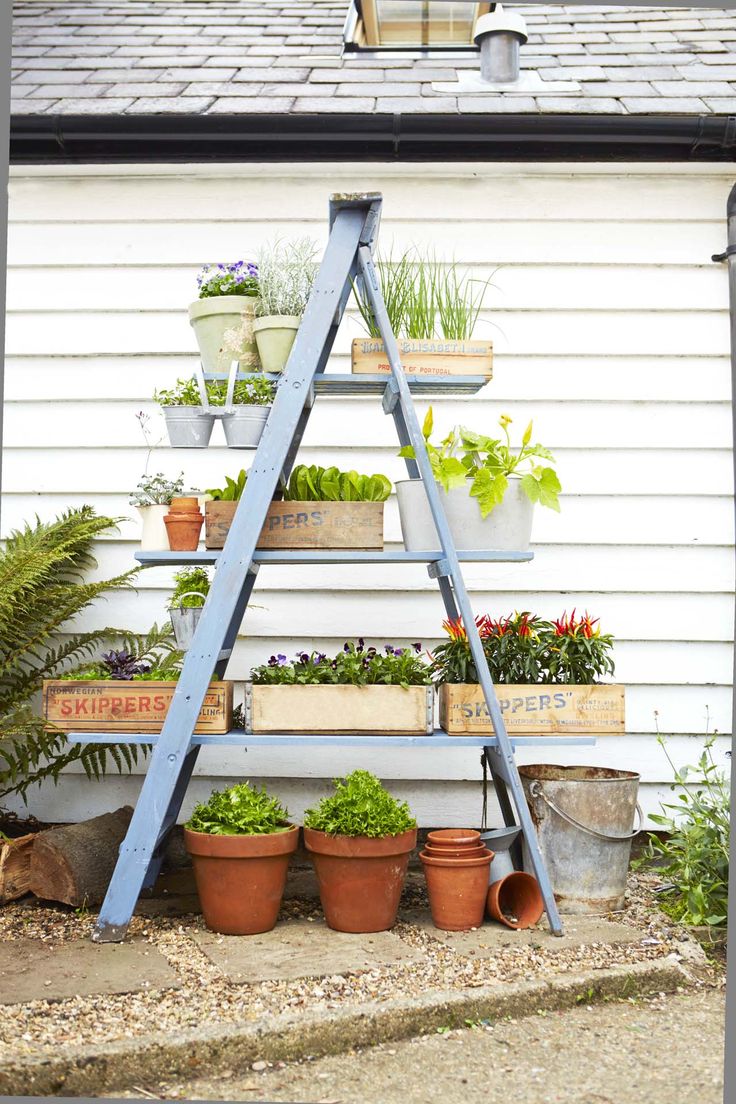 DIY a Tiered Garden for Your Yard
